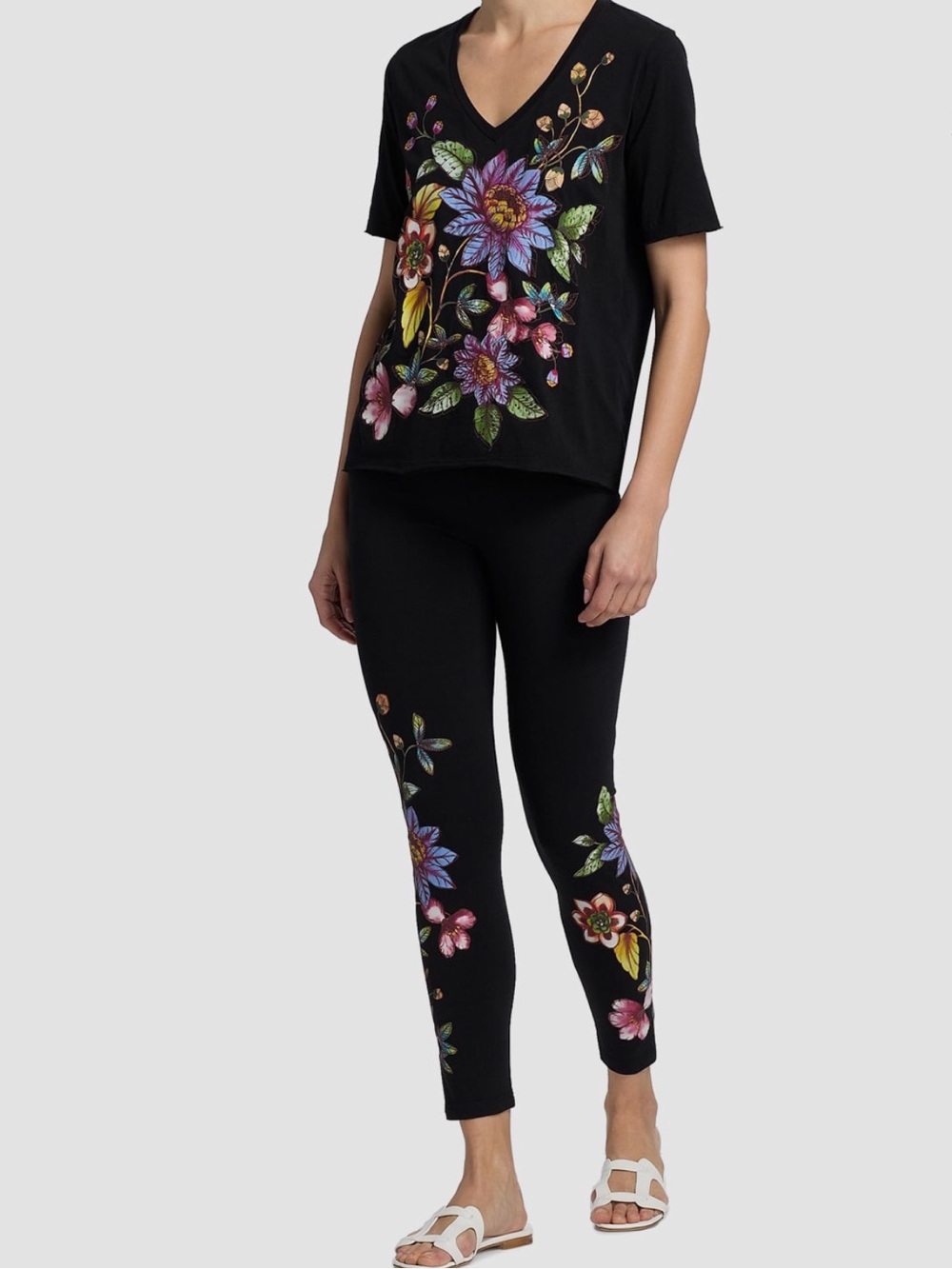 Johnny Was | JW Los Angeles Black Embroidered Leggings with Tiger and Flowers L
